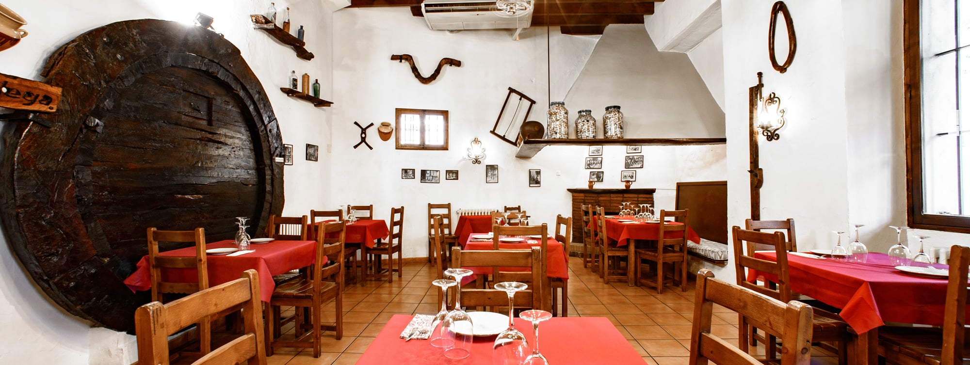 interior-restaurante-cascarreter9